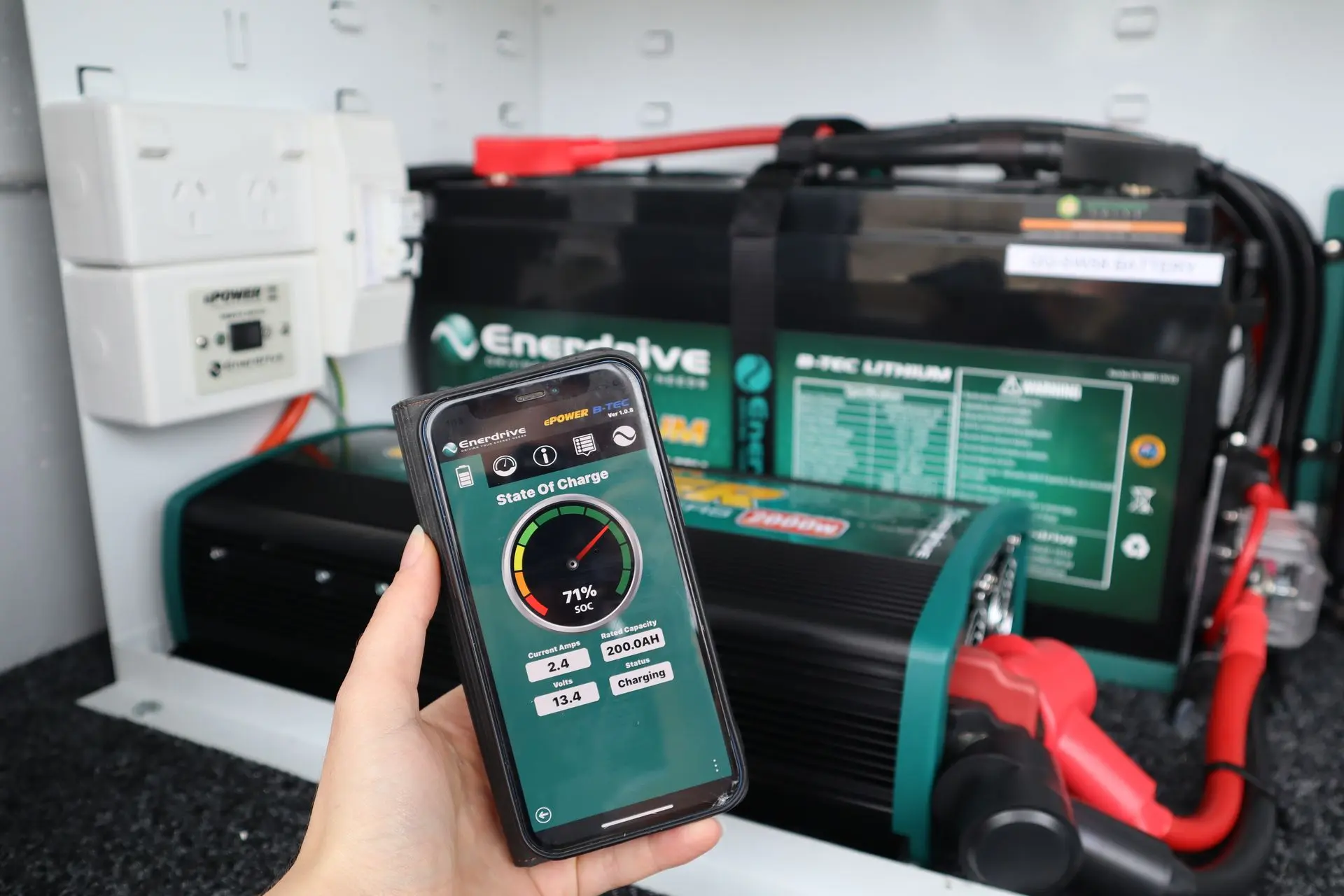 Battery state of charge shown on app